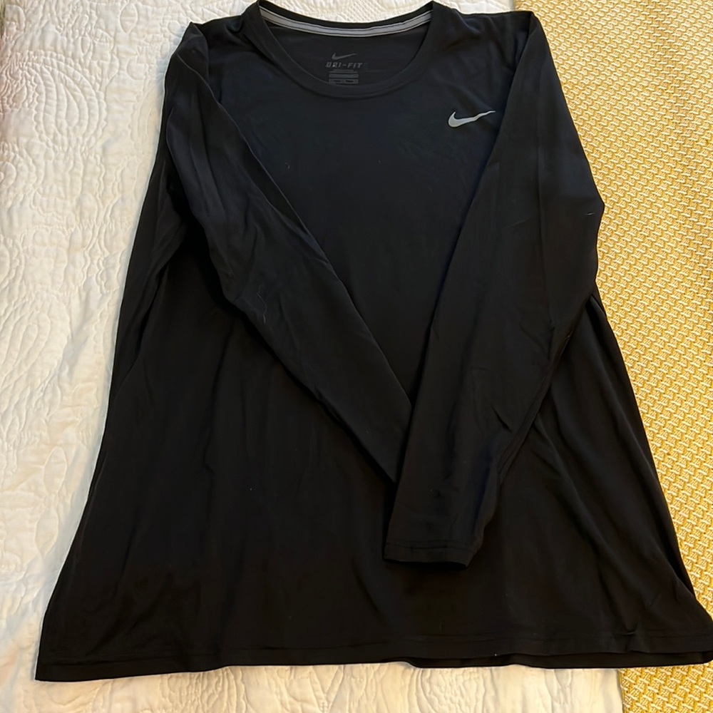 Womens Nike Long sleeve Dry Fit Shirt